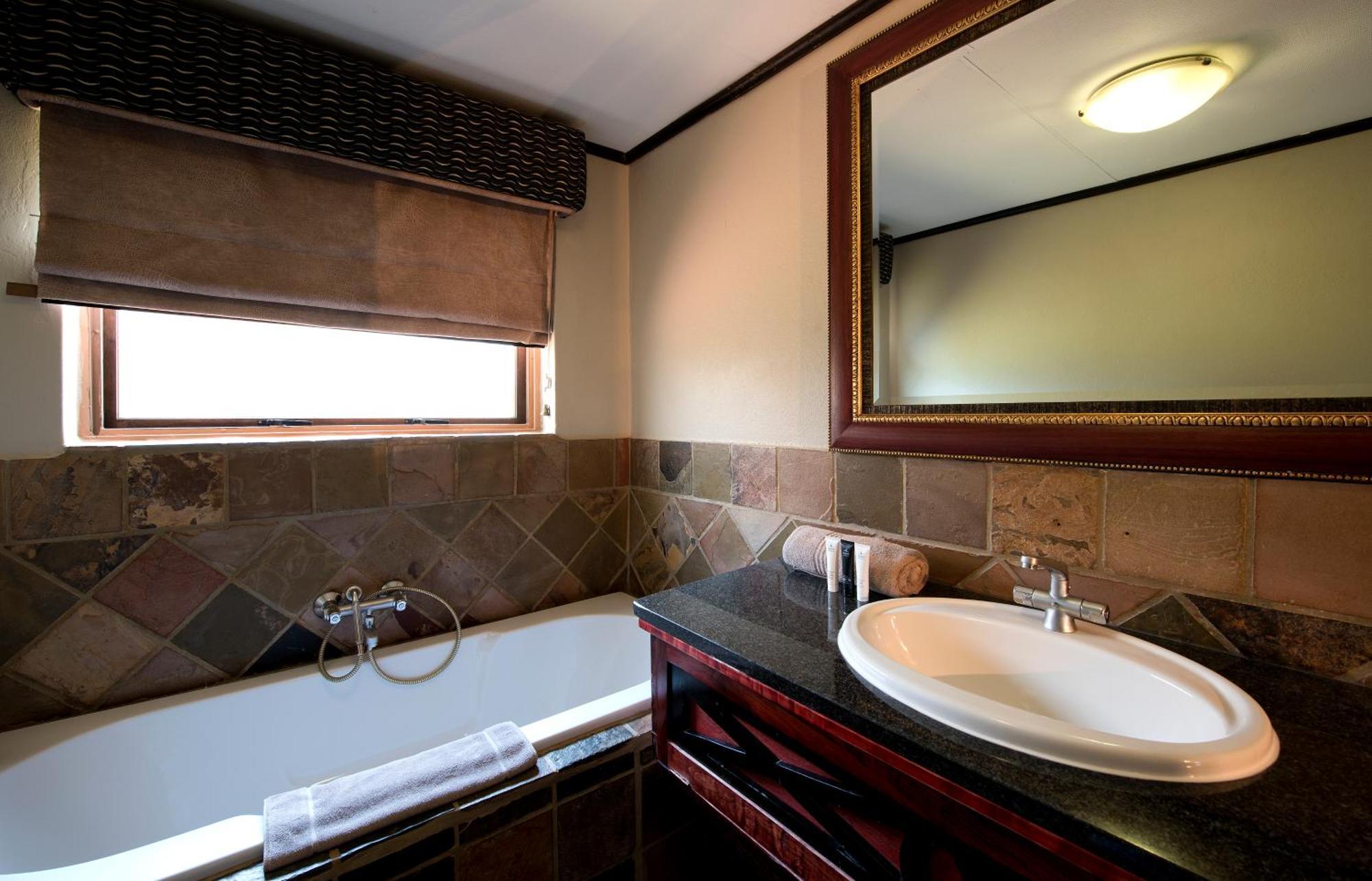 Entabeni Mountain Lodges Golders Green ภายนอก รูปภาพ